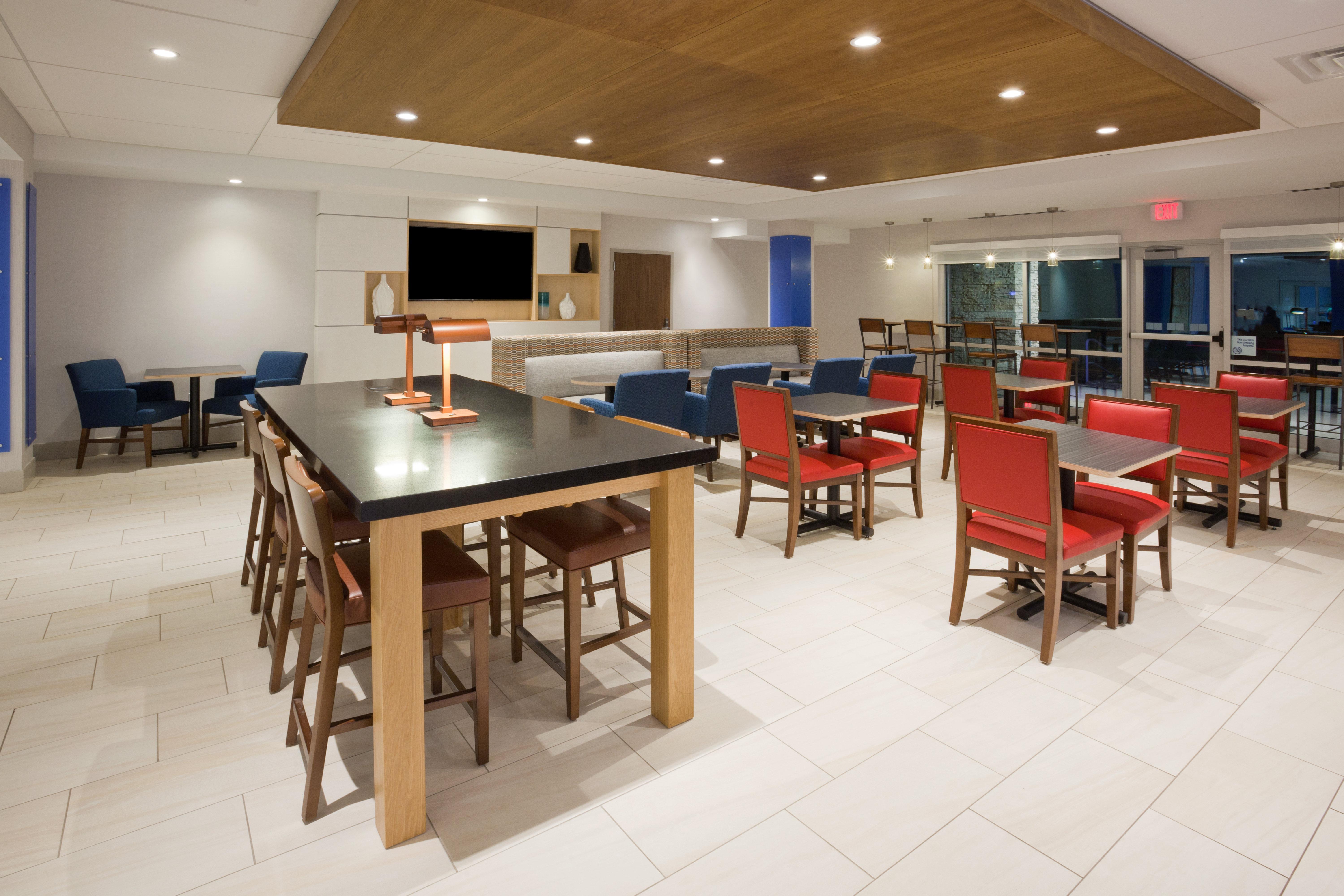 Holiday Inn Express And Suites Des Moines Downtown By Ihg Eksteriør bilde