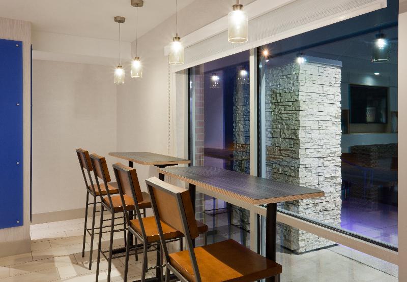 Holiday Inn Express And Suites Des Moines Downtown By Ihg Eksteriør bilde